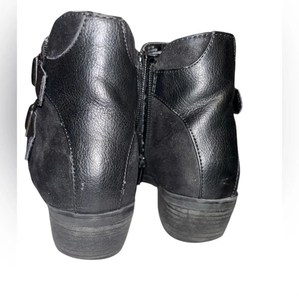 Madden Girl Double Buckle Black Ankle Booties Women 7.5 - Picture 5 of 7